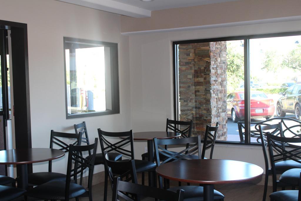 Americas Best Value Inn-Near Nrg Park/Medical Center Хьюстон Экстерьер фото